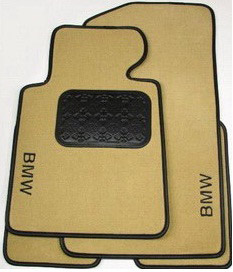 Текстильные коврики в салон с бортиком бежевые Текстильные коврики с бортиком бежевые